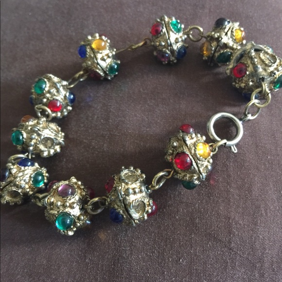 Bracelets - Picture 4 of 4